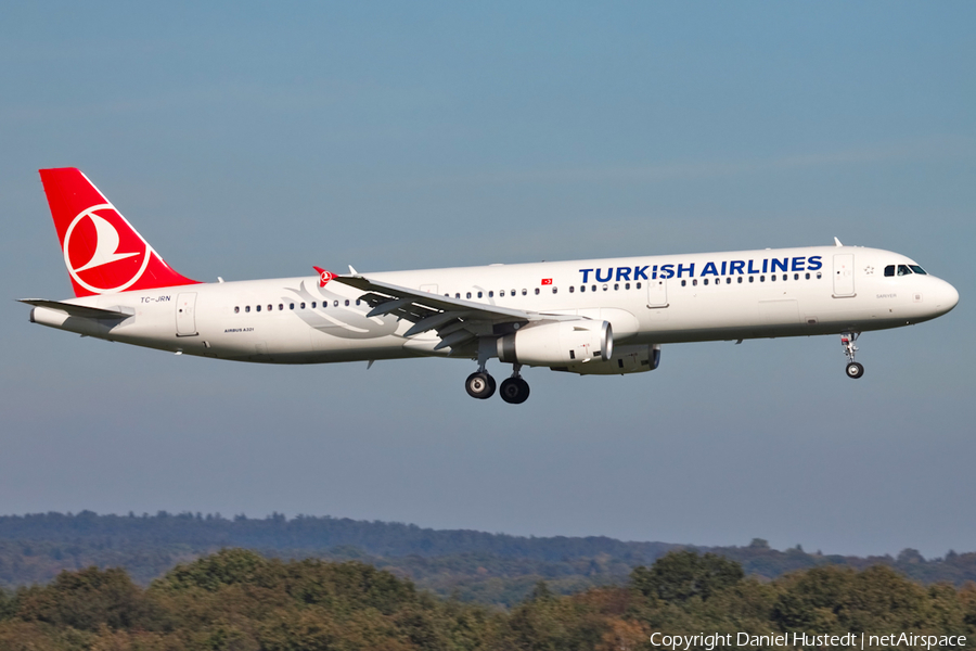 Turkish Airlines Airbus A321-231 (TC-JRN) | Photo 539707