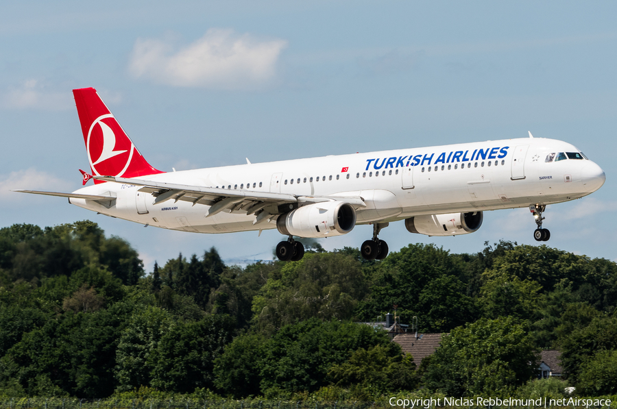 Turkish Airlines Airbus A321-231 (TC-JRN) | Photo 331688