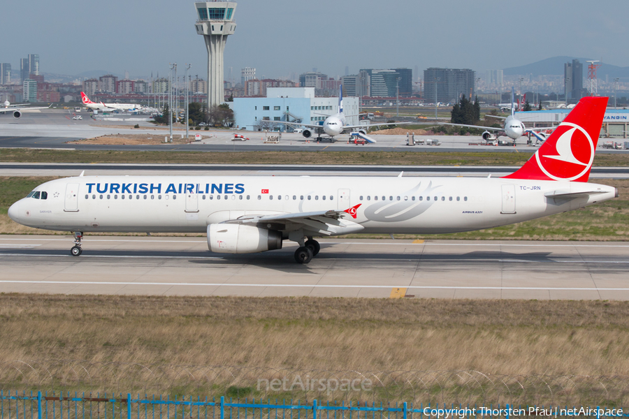 Turkish Airlines Airbus A321-231 (TC-JRN) | Photo 84654
