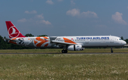 Turkish Airlines Airbus A321-231 (TC-JRO) at  Hamburg - Fuhlsbuettel (Helmut Schmidt), Germany