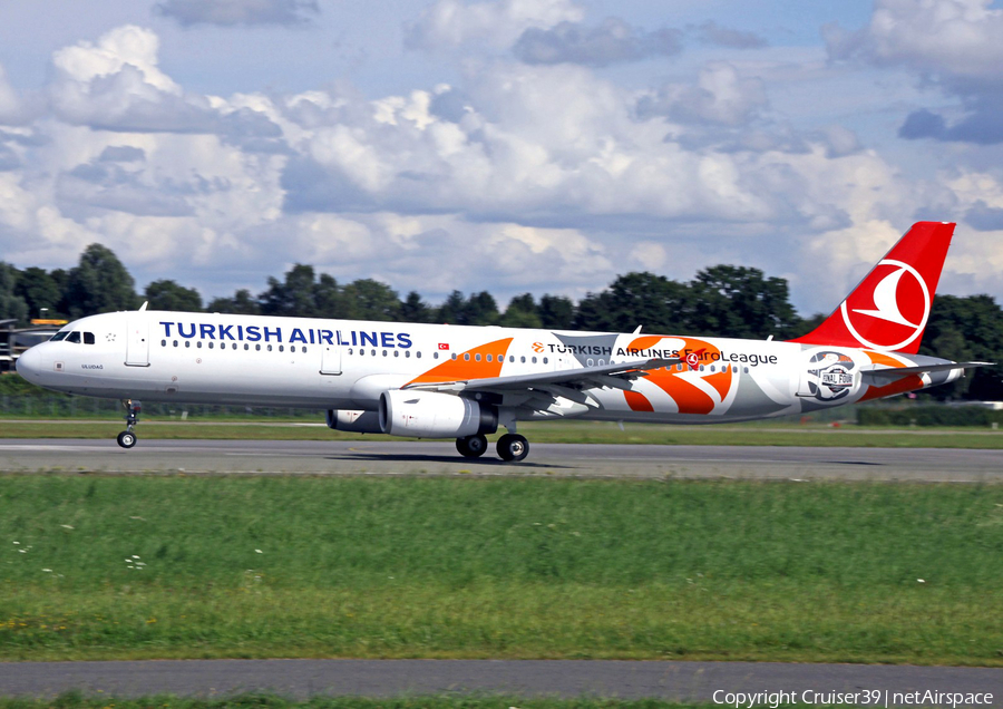 Turkish Airlines Airbus A321-231 (TC-JRO) | Photo 247214