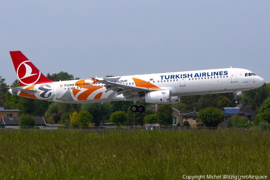 Turkish Airlines Airbus A321-231 (TC-JRO) | Photo 570508