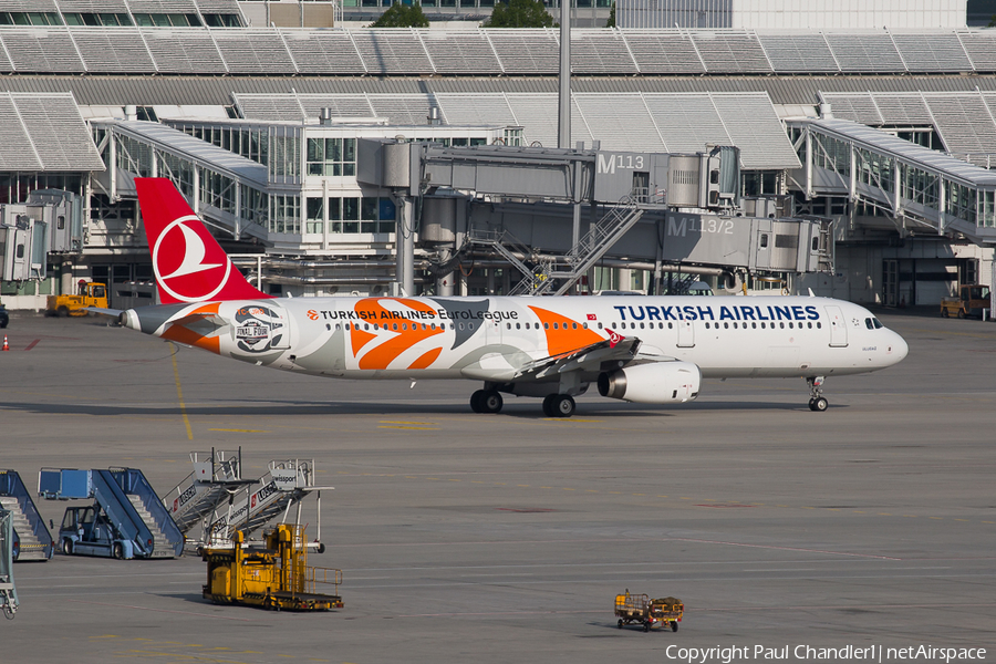 Turkish Airlines Airbus A321-231 (TC-JRO) | Photo 162512