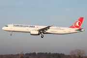 Turkish Airlines Airbus A321-232 (TC-JRP) at  Hamburg - Fuhlsbuettel (Helmut Schmidt), Germany