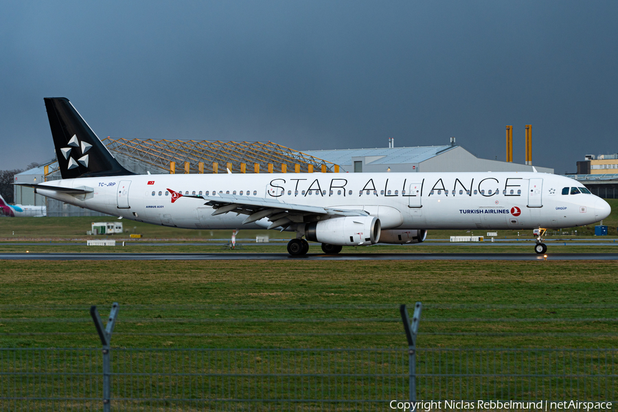 Turkish Airlines Airbus A321-232 (TC-JRP) | Photo 372583