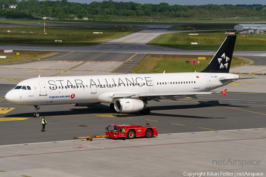Turkish Airlines Airbus A321-232 (TC-JRP) | Photo 570940