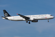 Turkish Airlines Airbus A321-232 (TC-JRP) at  London - Heathrow, United Kingdom