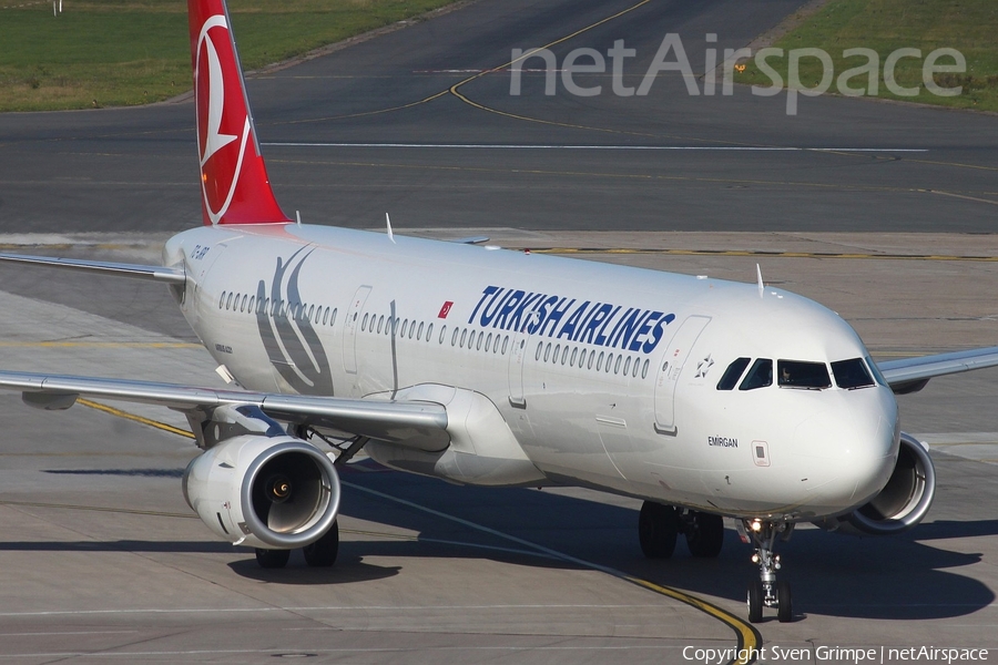 Turkish Airlines Airbus A321-231 (TC-JRR) | Photo 34861