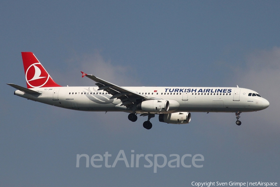 Turkish Airlines Airbus A321-231 (TC-JRR) | Photo 84694