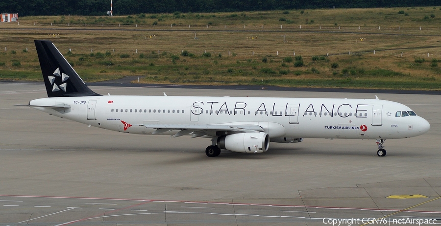 Turkish Airlines Airbus A321-231 (TC-JRS) | Photo 338723