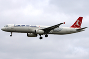 Turkish Airlines Airbus A321-231 (TC-JRS) at  Copenhagen - Kastrup, Denmark