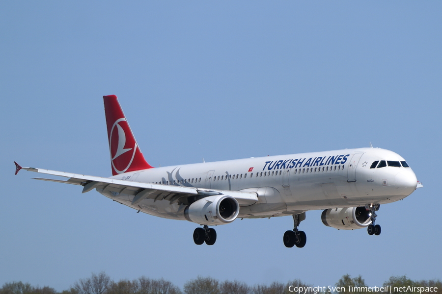 Turkish Airlines Airbus A321-231 (TC-JRS) | Photo 107190