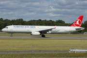 Turkish Airlines Airbus A321-231 (TC-JRS) at  Hamburg - Fuhlsbuettel (Helmut Schmidt), Germany