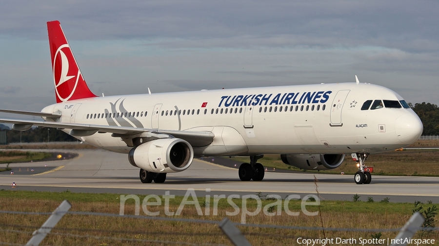 Turkish Airlines Airbus A321-231 (TC-JRT) | Photo 223563