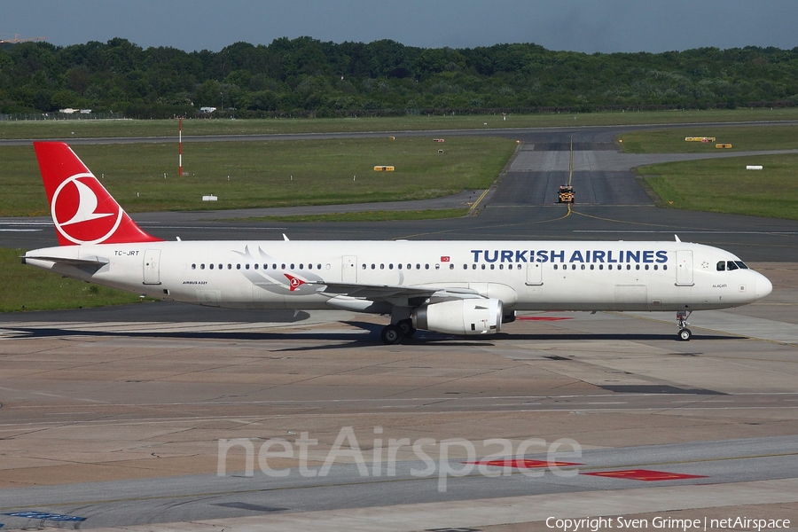 Turkish Airlines Airbus A321-231 (TC-JRT) | Photo 165558