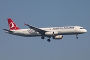 Turkish Airlines Airbus A321-231 (TC-JRT) at  Istanbul - Ataturk, Turkey