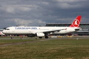 Turkish Airlines Airbus A321-231 (TC-JRU) at  Hamburg - Fuhlsbuettel (Helmut Schmidt), Germany