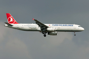 Turkish Airlines Airbus A321-231 (TC-JRU) at  Istanbul - Ataturk, Turkey