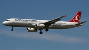 Turkish Airlines Airbus A321-231 (TC-JRV) at  Dusseldorf - International, Germany