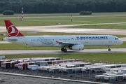 Turkish Airlines Airbus A321-231 (TC-JRV) at  Hamburg - Fuhlsbuettel (Helmut Schmidt), Germany