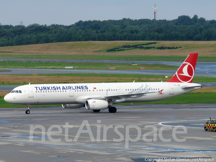 Turkish Airlines Airbus A321-231 (TC-JRV) | Photo 385706
