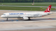 Turkish Airlines Airbus A321-231 (TC-JRV) at  Hamburg - Fuhlsbuettel (Helmut Schmidt), Germany