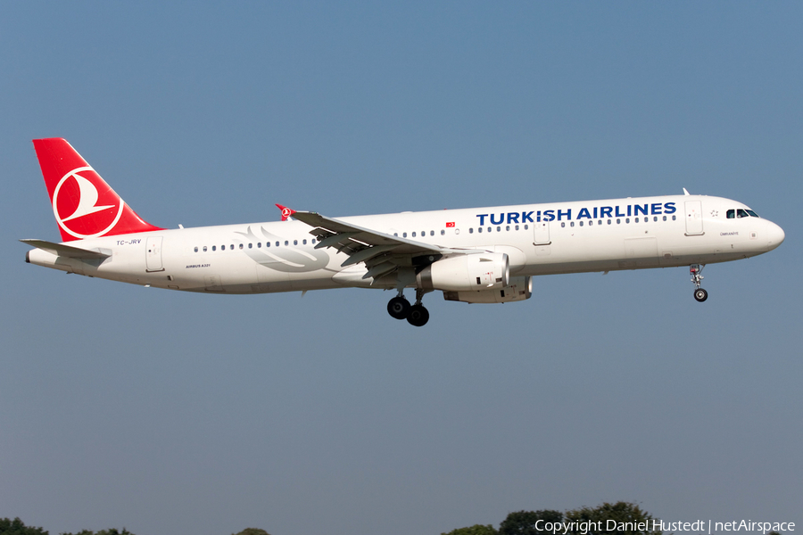 Turkish Airlines Airbus A321-231 (TC-JRV) | Photo 498094