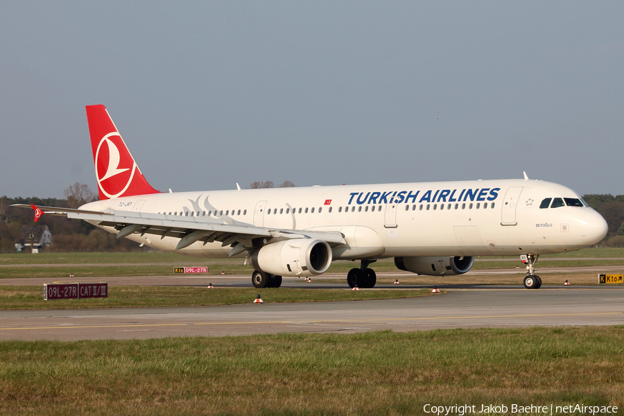 Turkish Airlines Airbus A321-231 (TC-JRY) | Photo 138704