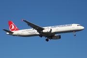 Turkish Airlines Airbus A321-231 (TC-JRY) at  Hamburg - Fuhlsbuettel (Helmut Schmidt), Germany