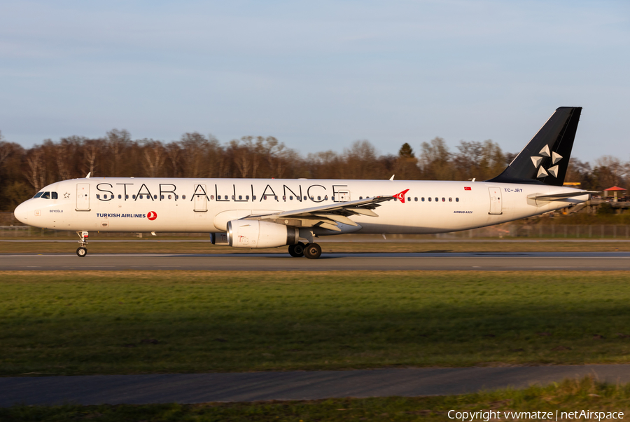 Turkish Airlines Airbus A321-231 (TC-JRY) | Photo 503330