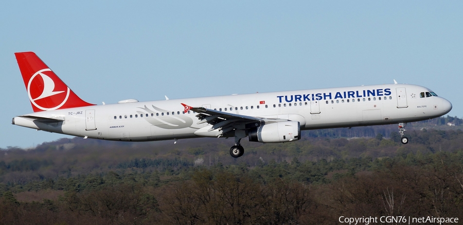 Turkish Airlines Airbus A321-231 (TC-JRZ) | Photo 674193