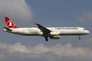 Turkish Airlines Airbus A321-231 (TC-JRZ) at  Geneva - International, Switzerland