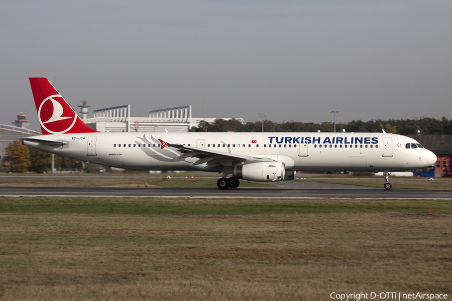Turkish Airlines Airbus A321-231 (TC-JSA) | Photo 395399