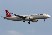 Turkish Airlines Airbus A321-231 (TC-JSA) at  London - Heathrow, United Kingdom