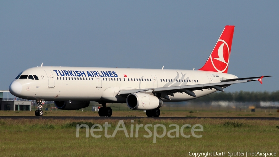 Turkish Airlines Airbus A321-231 (TC-JSB) | Photo 211420