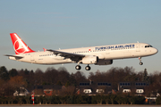 Turkish Airlines Airbus A321-231 (TC-JSB) at  Hamburg - Fuhlsbuettel (Helmut Schmidt), Germany