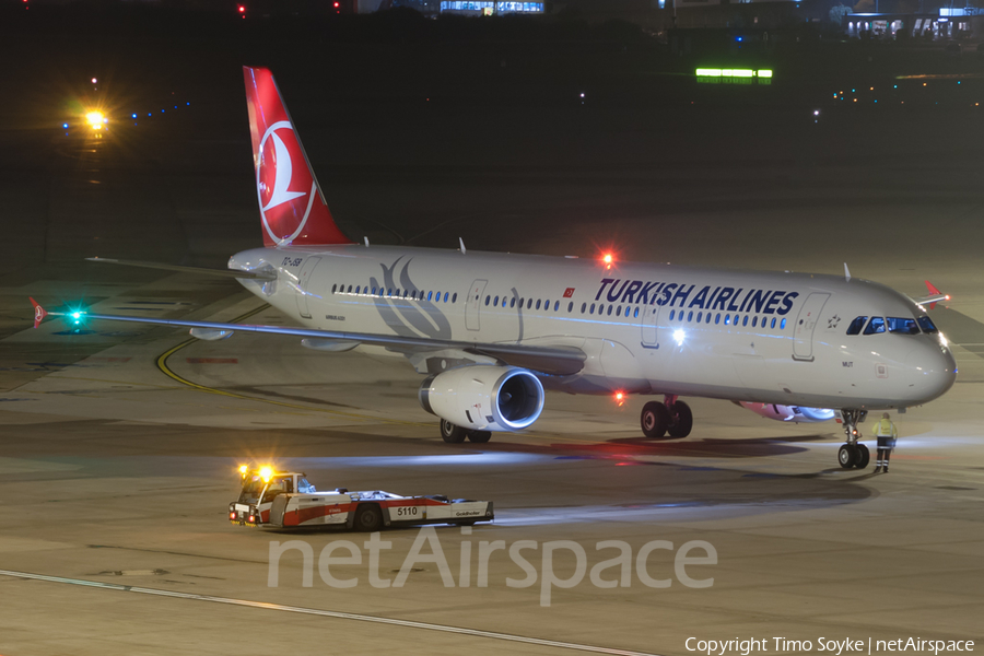 Turkish Airlines Airbus A321-231 (TC-JSB) | Photo 20784