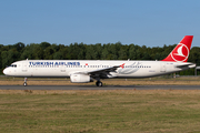 Turkish Airlines Airbus A321-231 (TC-JSB) at  Hamburg - Fuhlsbuettel (Helmut Schmidt), Germany