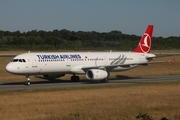 Turkish Airlines Airbus A321-231 (TC-JSB) at  Hamburg - Fuhlsbuettel (Helmut Schmidt), Germany