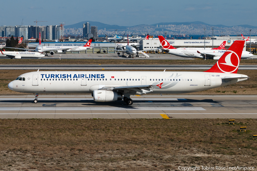 Turkish Airlines Airbus A321-231 (TC-JSB) | Photo 307708