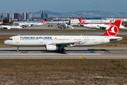 Turkish Airlines Airbus A321-231 (TC-JSB) at  Istanbul - Ataturk, Turkey