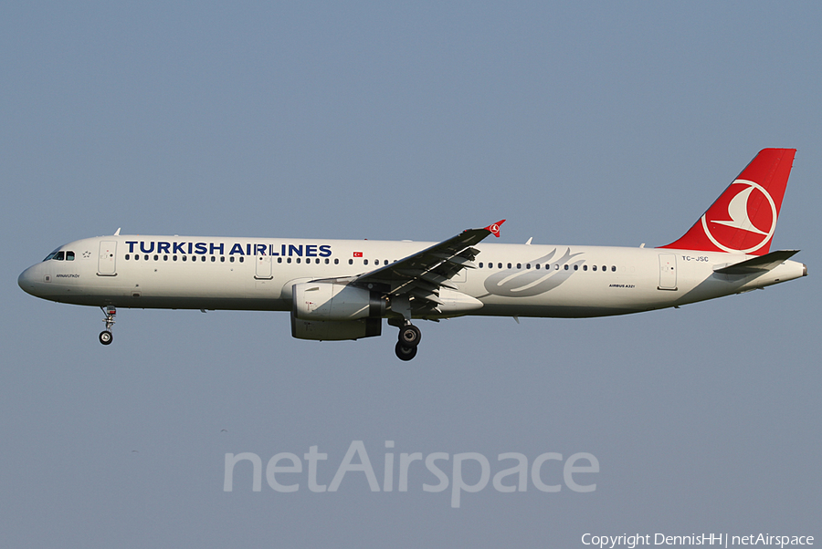 Turkish Airlines Airbus A321-231 (TC-JSC) | Photo 361239