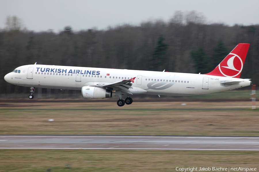 Turkish Airlines Airbus A321-231 (TC-JSC) | Photo 151226