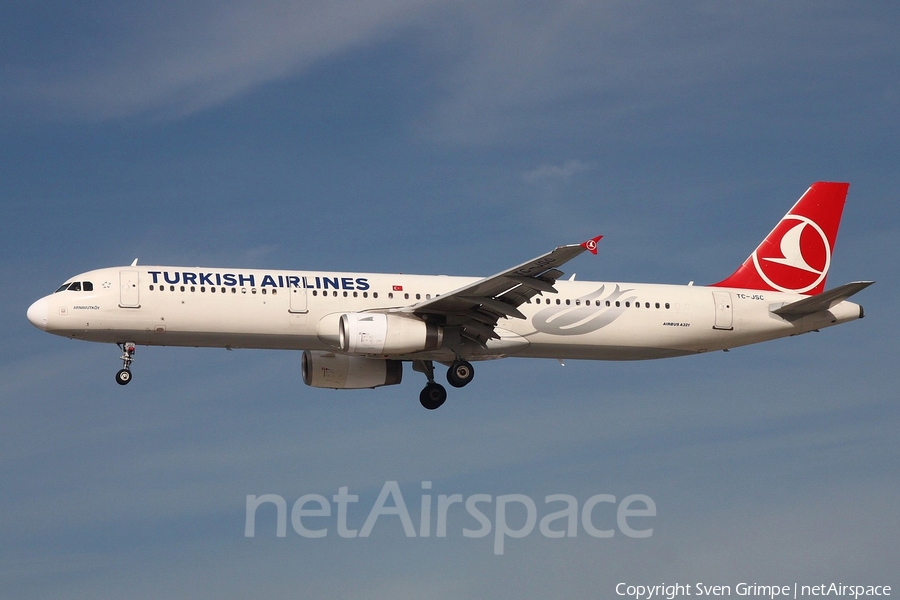 Turkish Airlines Airbus A321-231 (TC-JSC) | Photo 170039