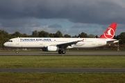 Turkish Airlines Airbus A321-231 (TC-JSC) at  Hamburg - Fuhlsbuettel (Helmut Schmidt), Germany