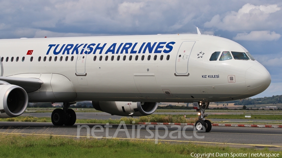 Turkish Airlines Airbus A321-231 (TC-JSD) | Photo 222429