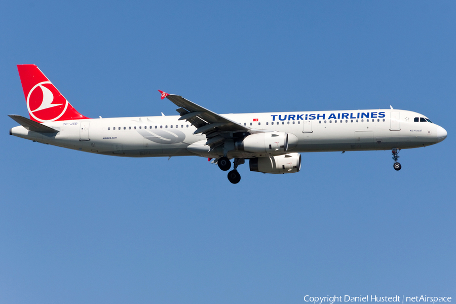 Turkish Airlines Airbus A321-231 (TC-JSD) | Photo 493876