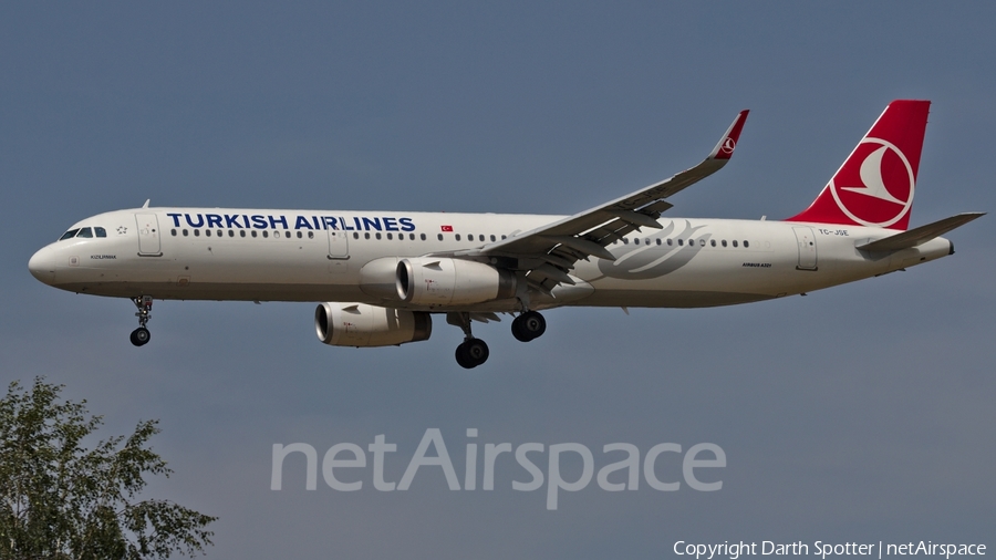 Turkish Airlines Airbus A321-231 (TC-JSE) | Photo 230050