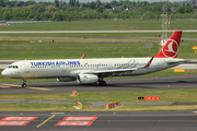 Turkish Airlines Airbus A321-231 (TC-JSE) at  Dusseldorf - International, Germany
