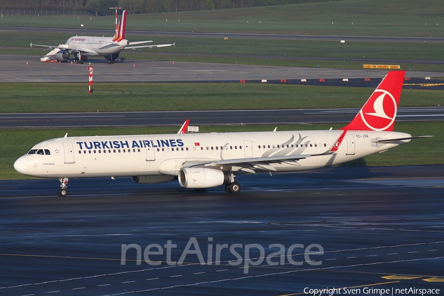 Turkish Airlines Airbus A321-231 (TC-JSE) | Photo 157723